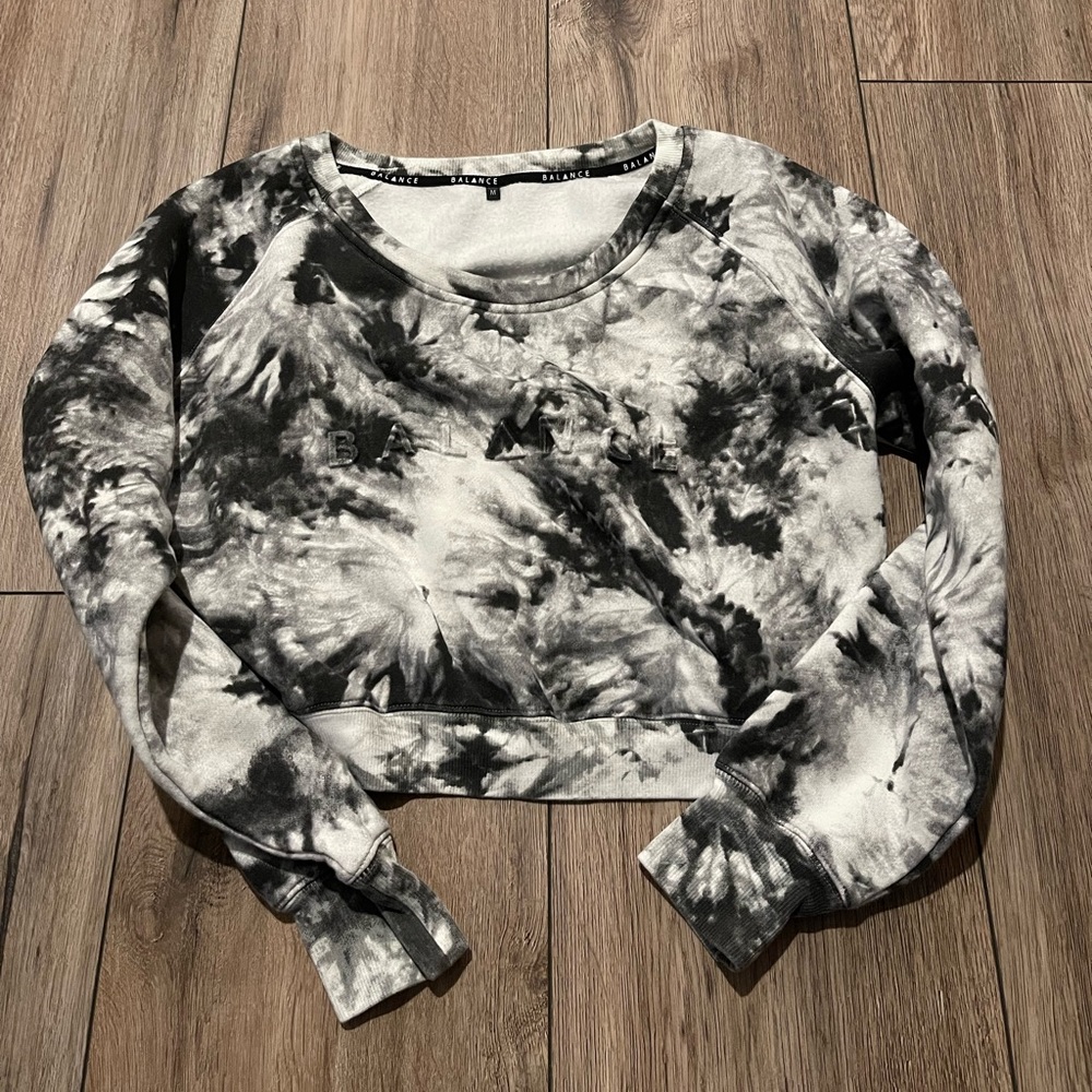 Balance Athletica (Vitality) cropped sweatshirt